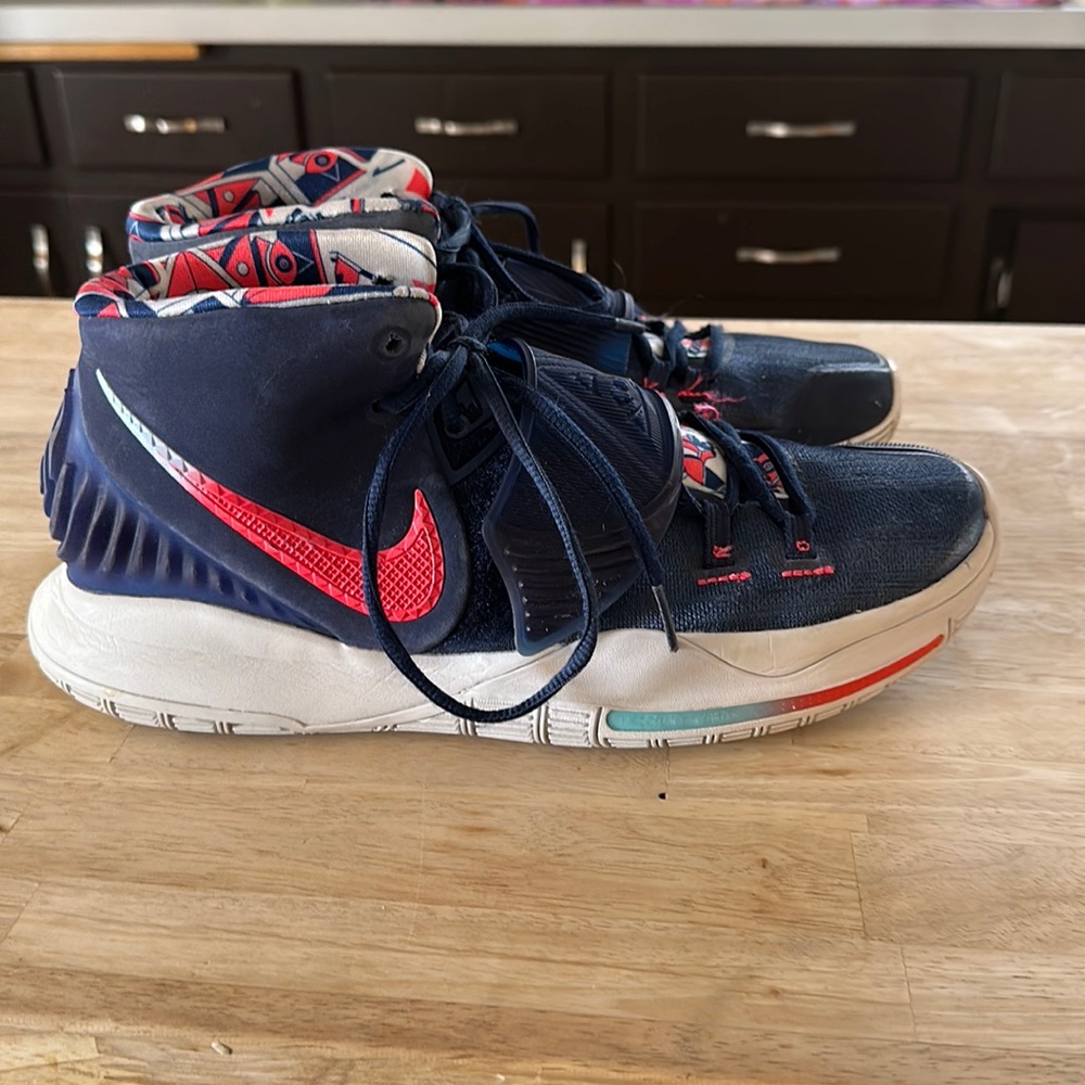Nike Mens Kyrie 6 Athletic Shoes Size 10 BQ4630-402 Team USA